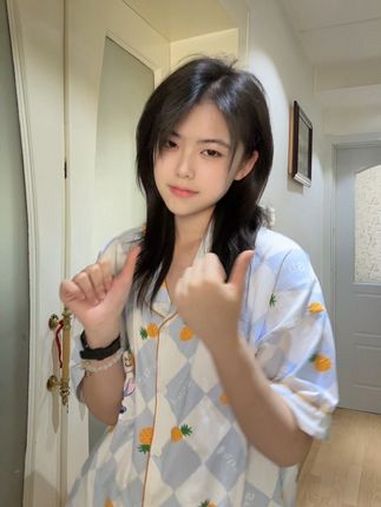 中午好 胜心摇 狼尾鲻鱼头 女高