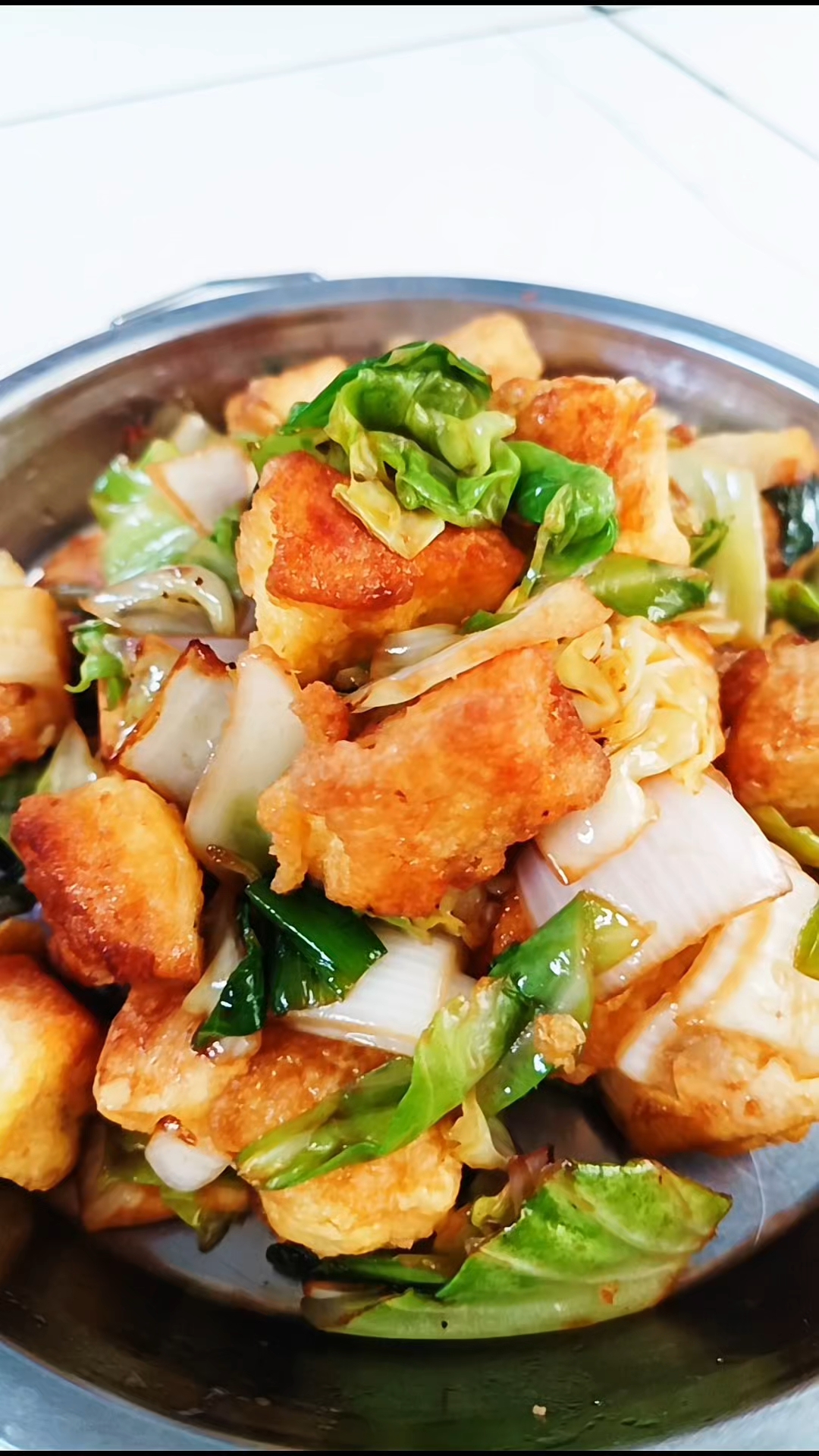 美食教程鸡蛋炒馒头这样做小朋友都爱吃