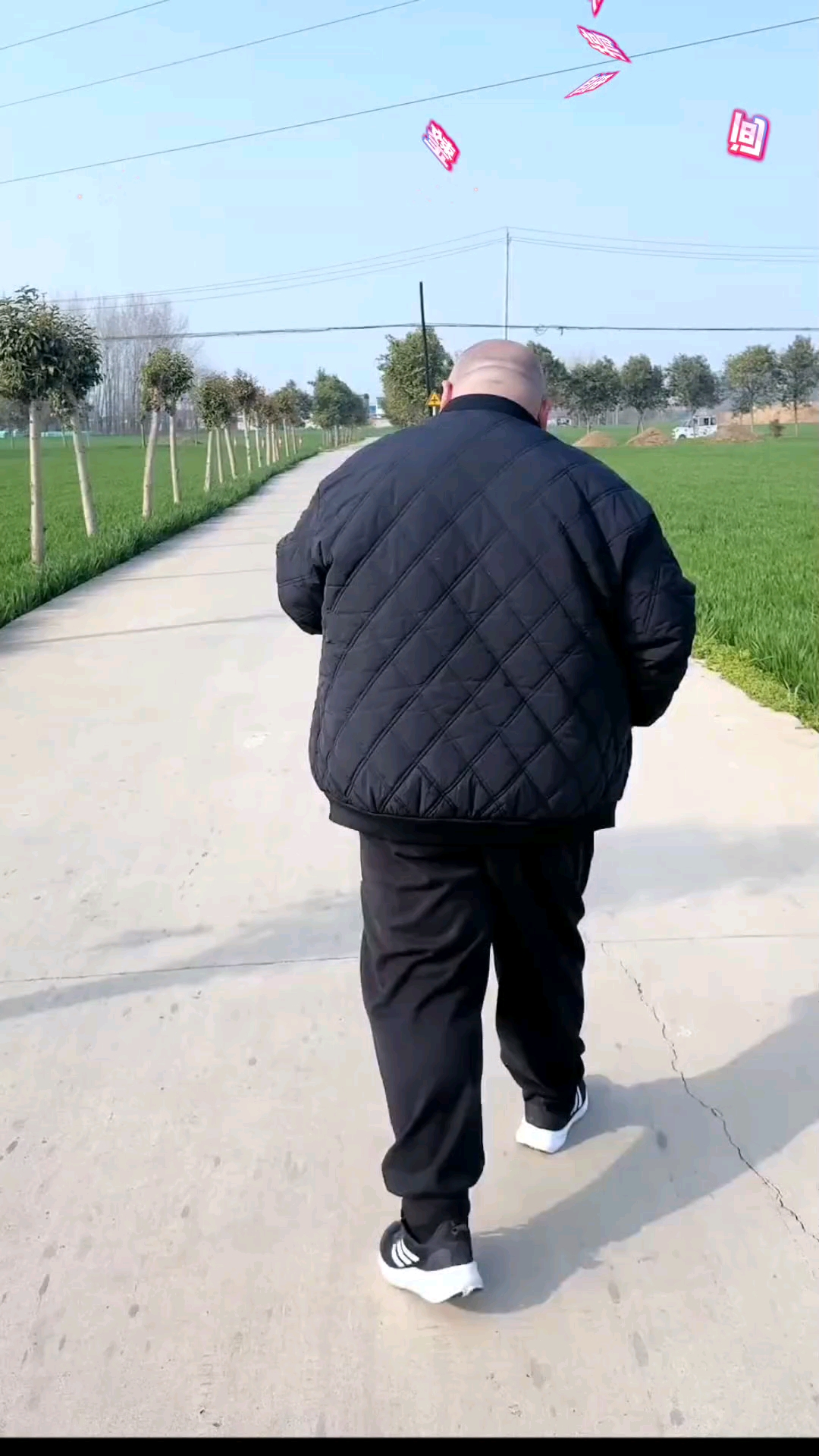街头整蛊 笑到肚子疼的搞笑瞬间#搞笑视频# #搞笑整蛊#