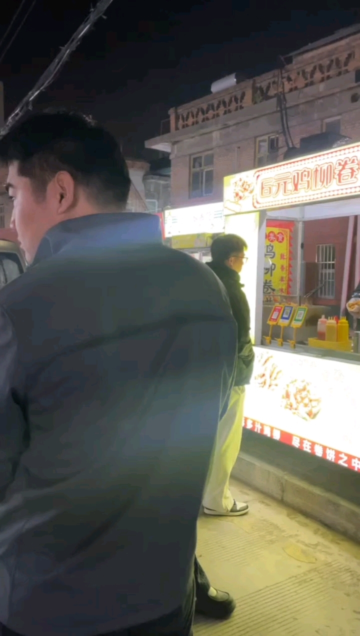 鸡柳卷饼 经济实惠好吃不贵