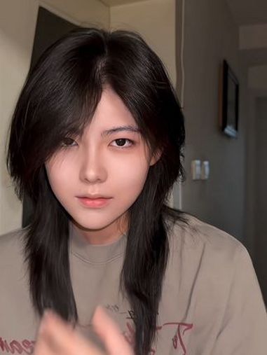 等等看 狼尾鲻鱼头 女高 07