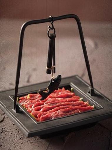 安格斯和牛鲜切#火锅 #火锅出品设计 #火锅出品摆盘 #烤肉 #烤肉设计