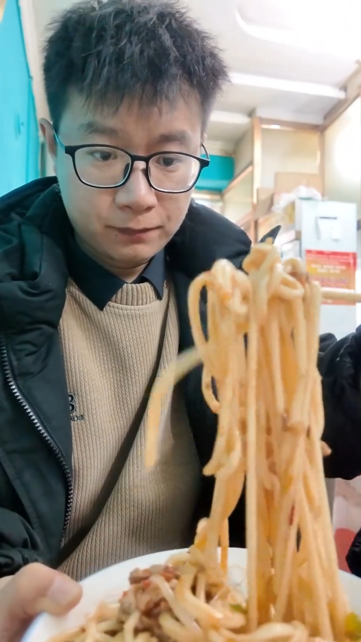 不吃一顿碎肉拌面就不算来了伊犁!我这算真正来过伊犁了吧