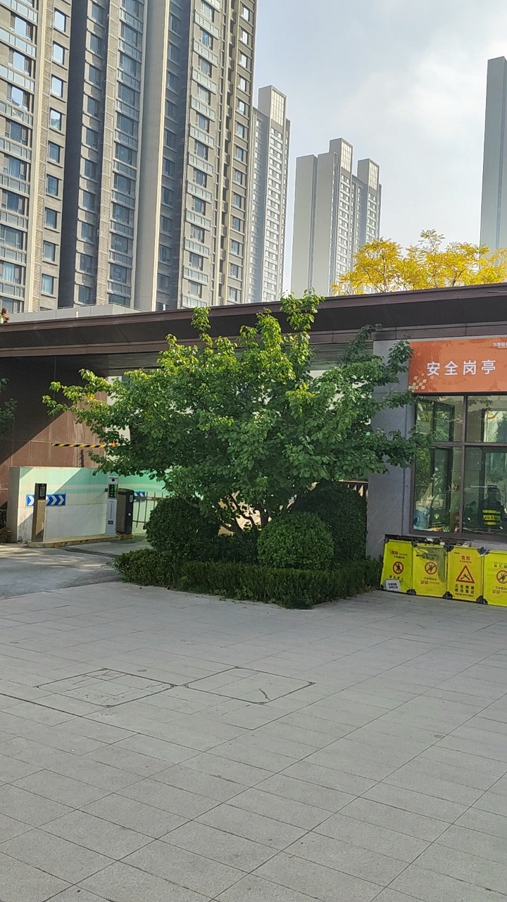 华润誉澜山安装挂钟