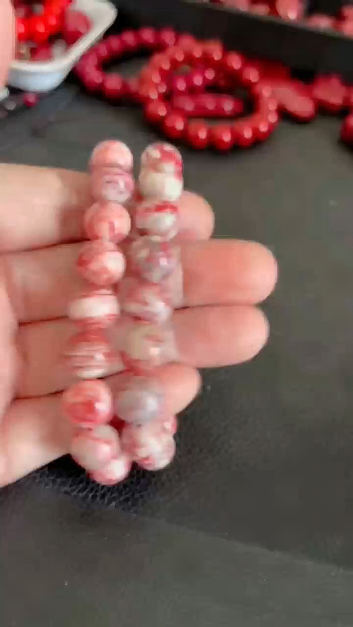 高品质鸡血石手串