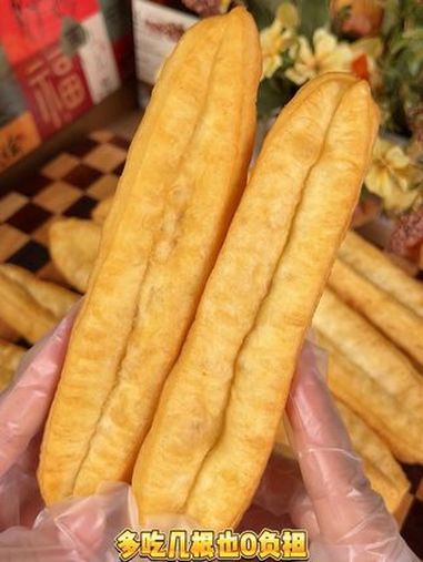 千味央厨新品蒸油条,不油不腻,松松软软,更适合一家老小吃,好吃还健康 妈呀太香了 抖音美食