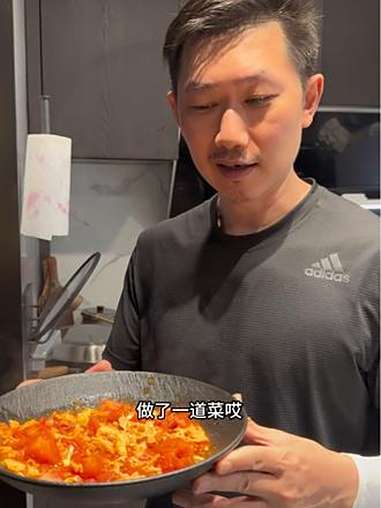 西红柿炒鸡蛋盖饭(减脂版)减脂餐 低GI 减肥 西红柿炒鸡蛋 好好吃饭也能瘦