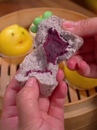 孩子开学后的早餐!花最少的时间给孩子最多的营养!可以备上这个 果蔬卡通包 配料表很干净!多