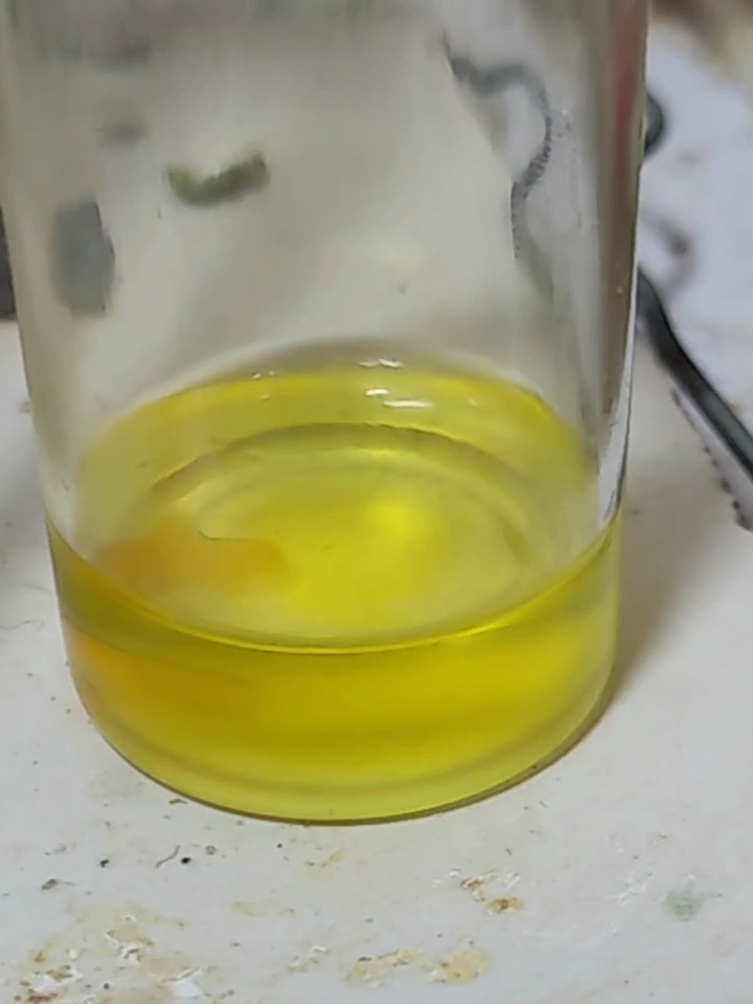 氯气与石蜡油和苯的反应