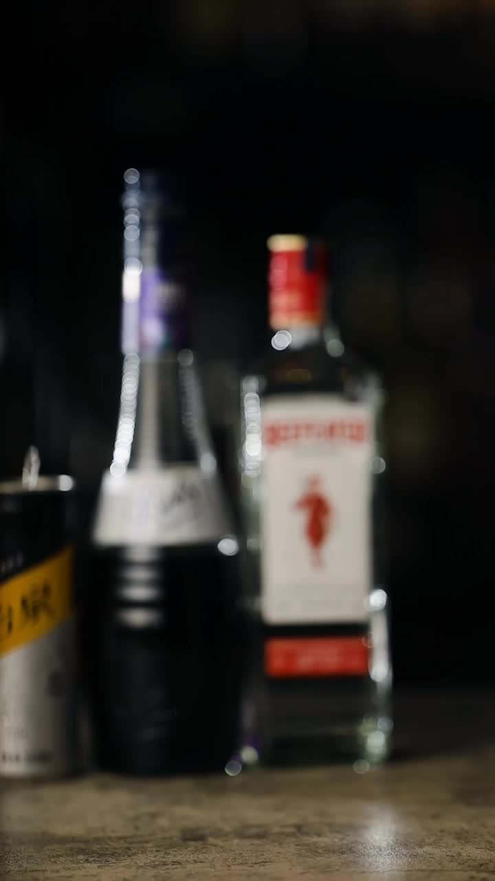 紫罗兰菲士|告白鸡尾酒,永恒的爱与美象征