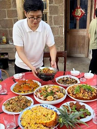 今天在老家 做了桌菜招待客人 我为中国家味代言 厨邦家庭节 厨邦