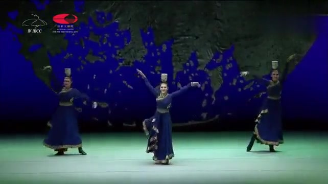 蒙古族《顶碗舞》