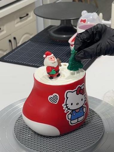 蛋糕 生日蛋糕 蛋糕 圣诞节蛋糕视频同款左下角