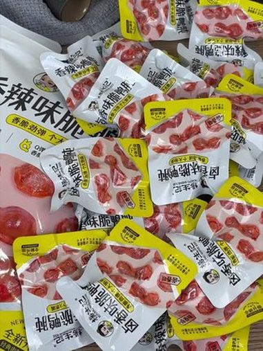 好吃到停不下来 追剧小零食 麻辣鲜香 鸭胗