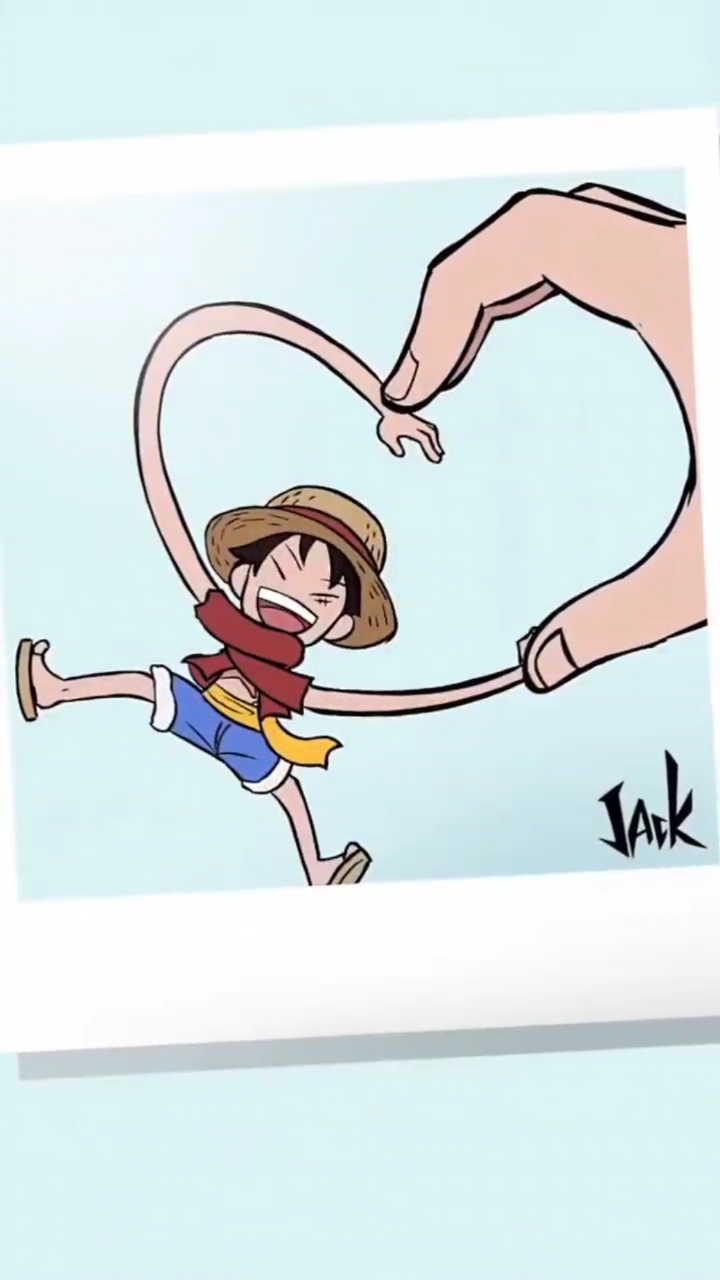 路飞、小龙、小牛分别做“比心”,我觉得最后一个比心最好看