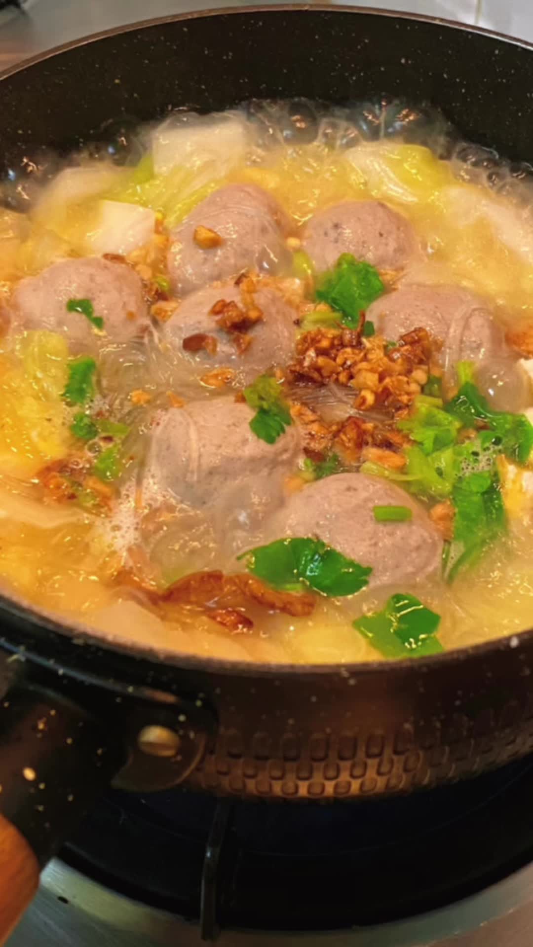 牛肉丸白菜粉丝汤超级清甜可口!做法简单