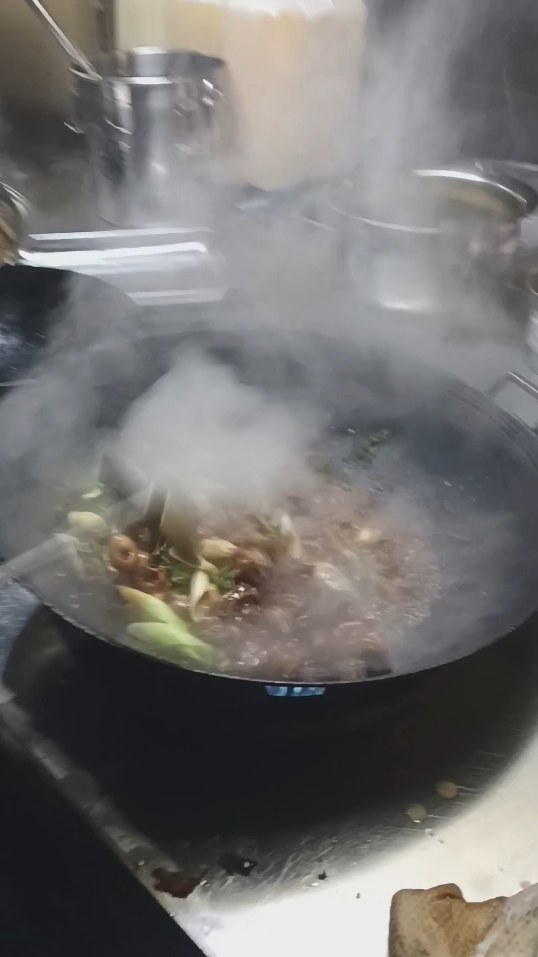 欢迎来吃临沂炒鸡