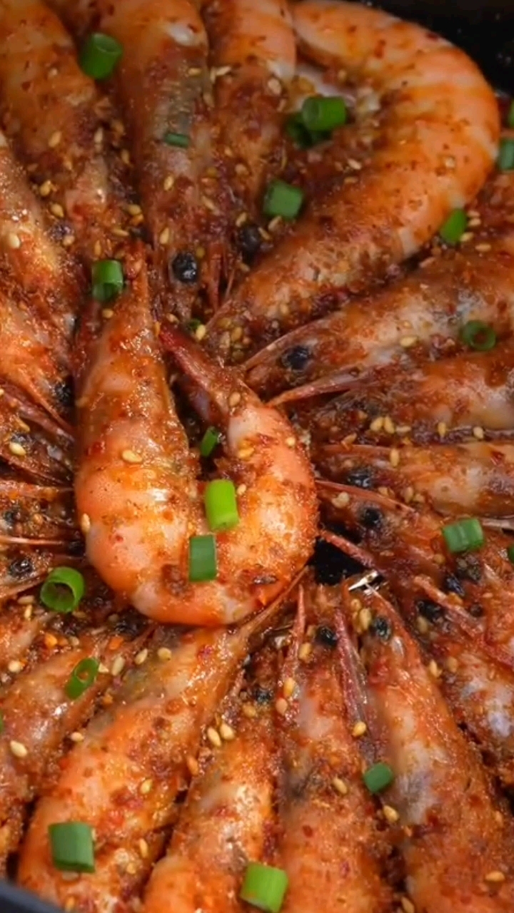 每到过年,家里都会做空气炸锅烤大虾!