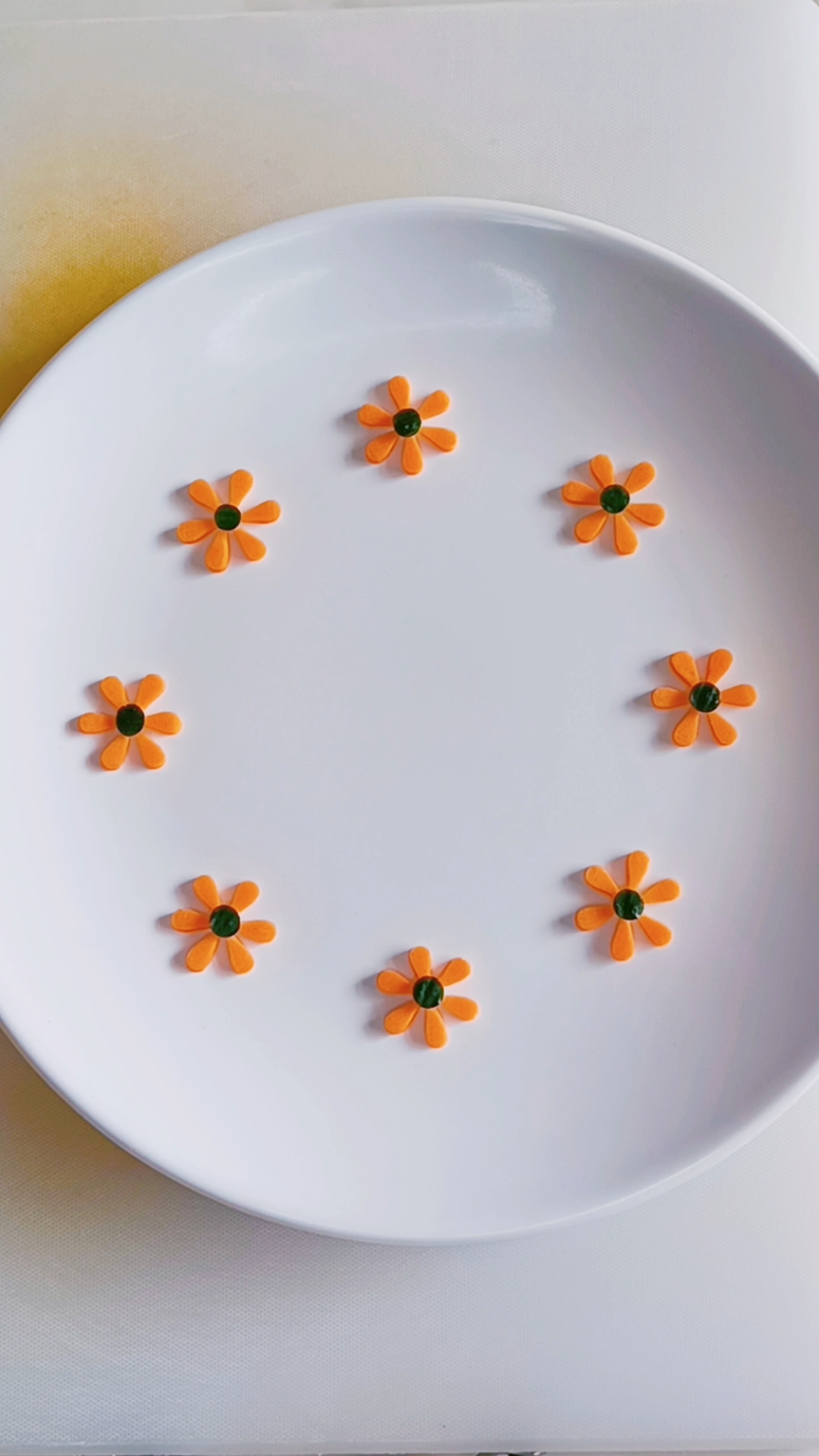 #蔬菜摆盘简单做法 #果蔬造型 #创意盘饰 #摆盘技巧