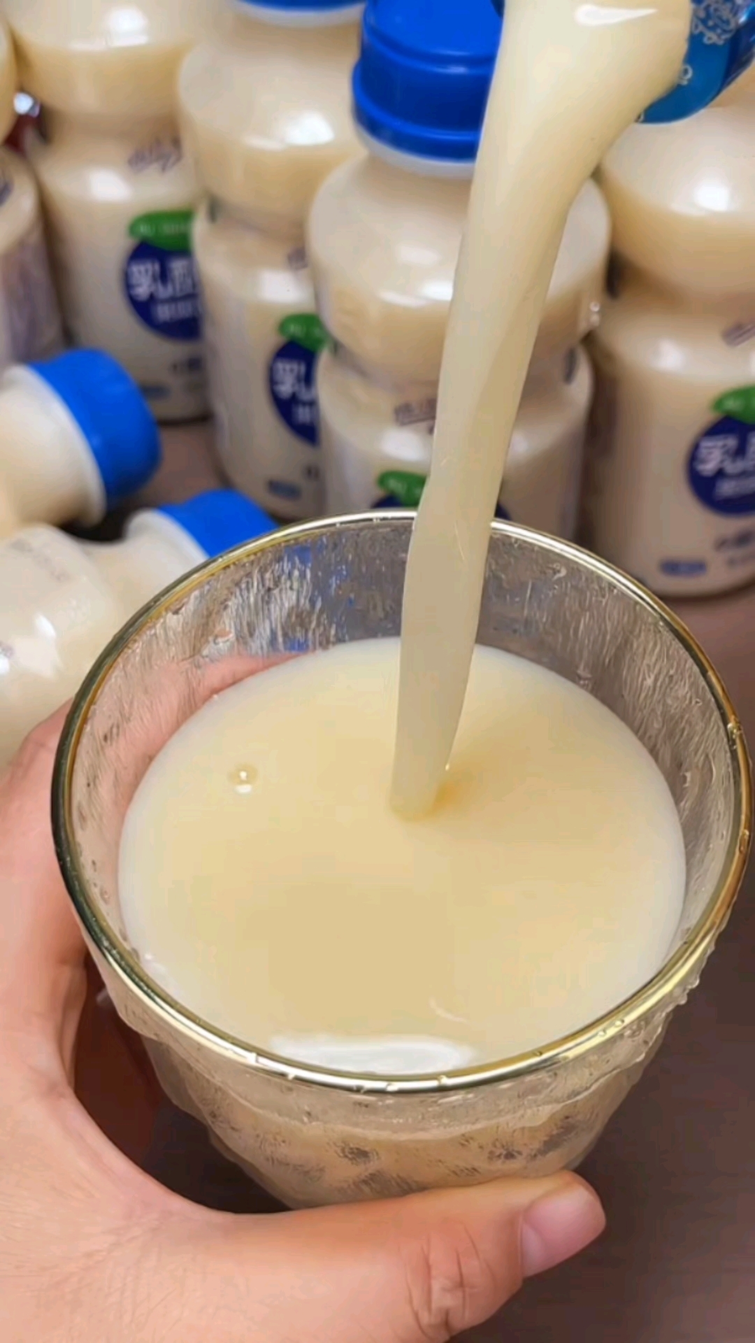 0糖0脂乳酸菌风味饮料,好喝没负担,轻松享受健康美味。