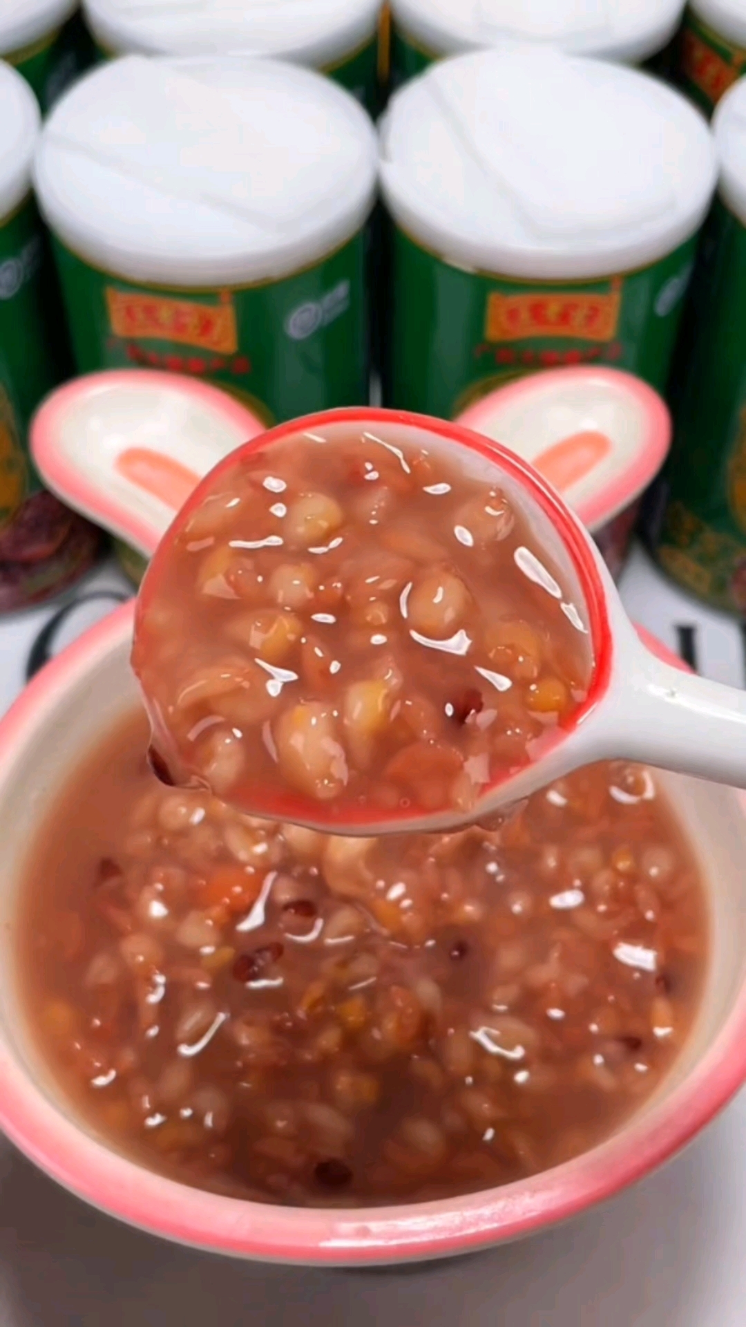 不添加香精色素防腐剂,王老吉八宝粥,放心喝的营养之选 ~