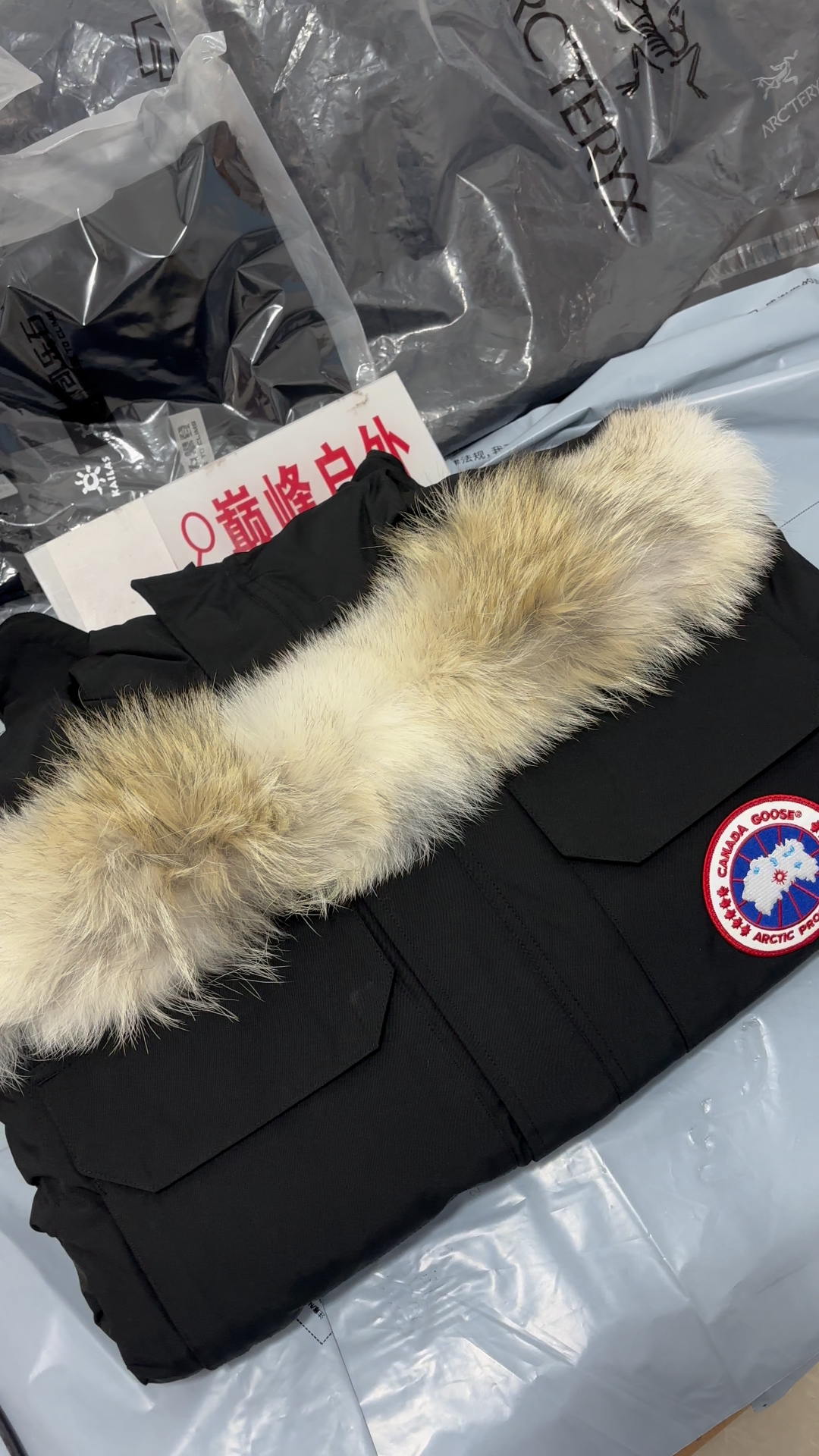零下抗寒50度,大鹅羽绒服是真的抗风保暖