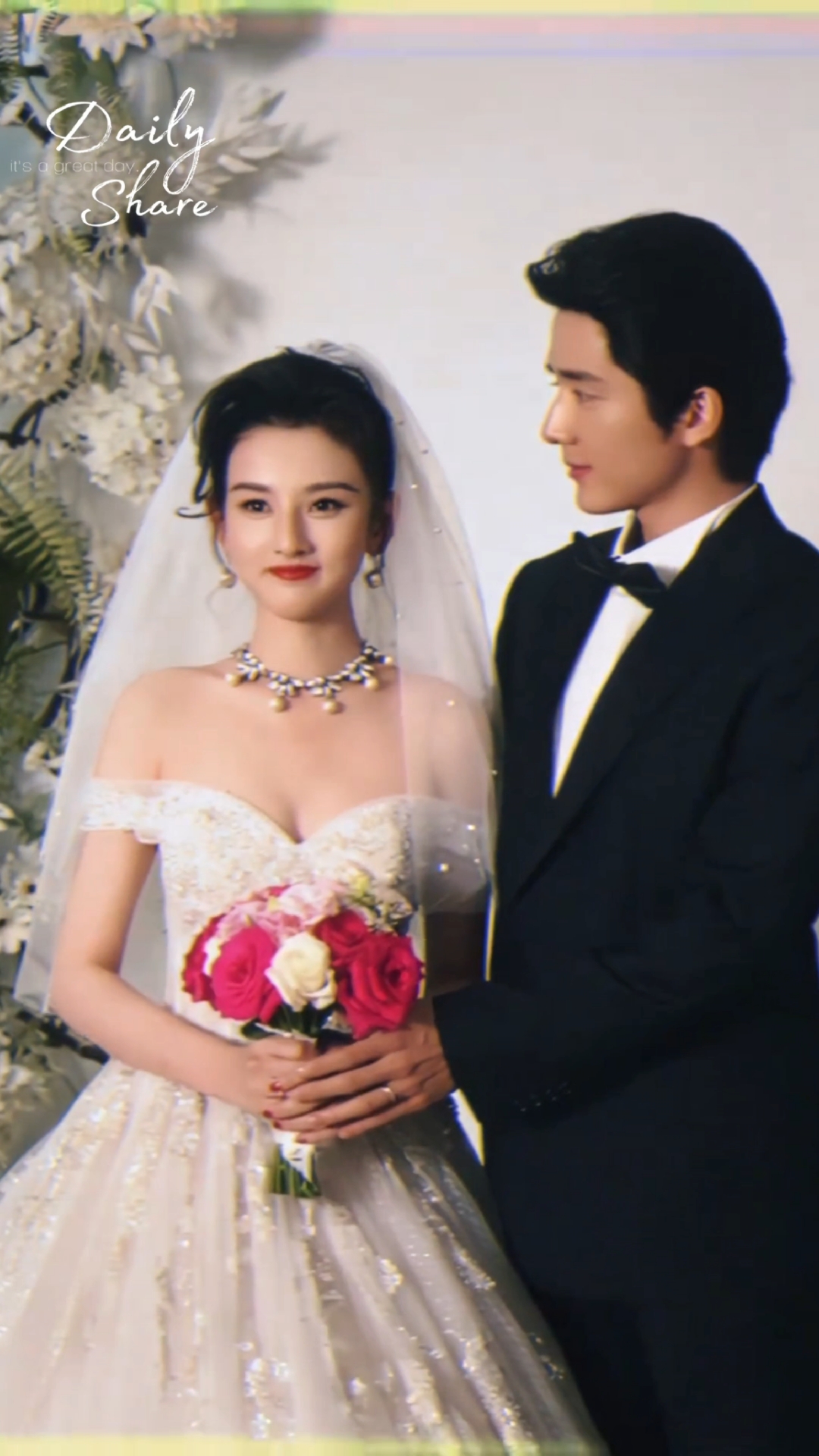 张新成宋祖儿《淬火年代》结婚照合集