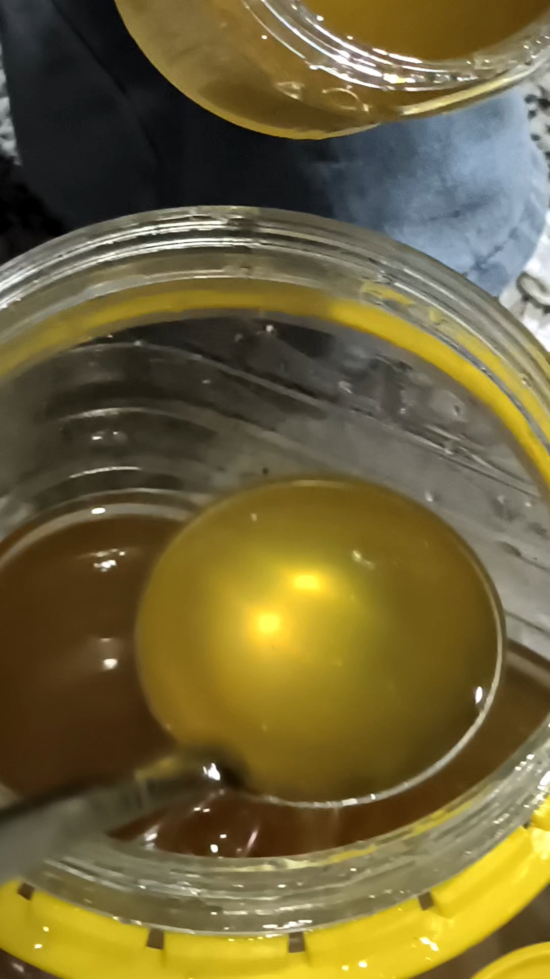 纯天然的土蜂蜜,健康又营养