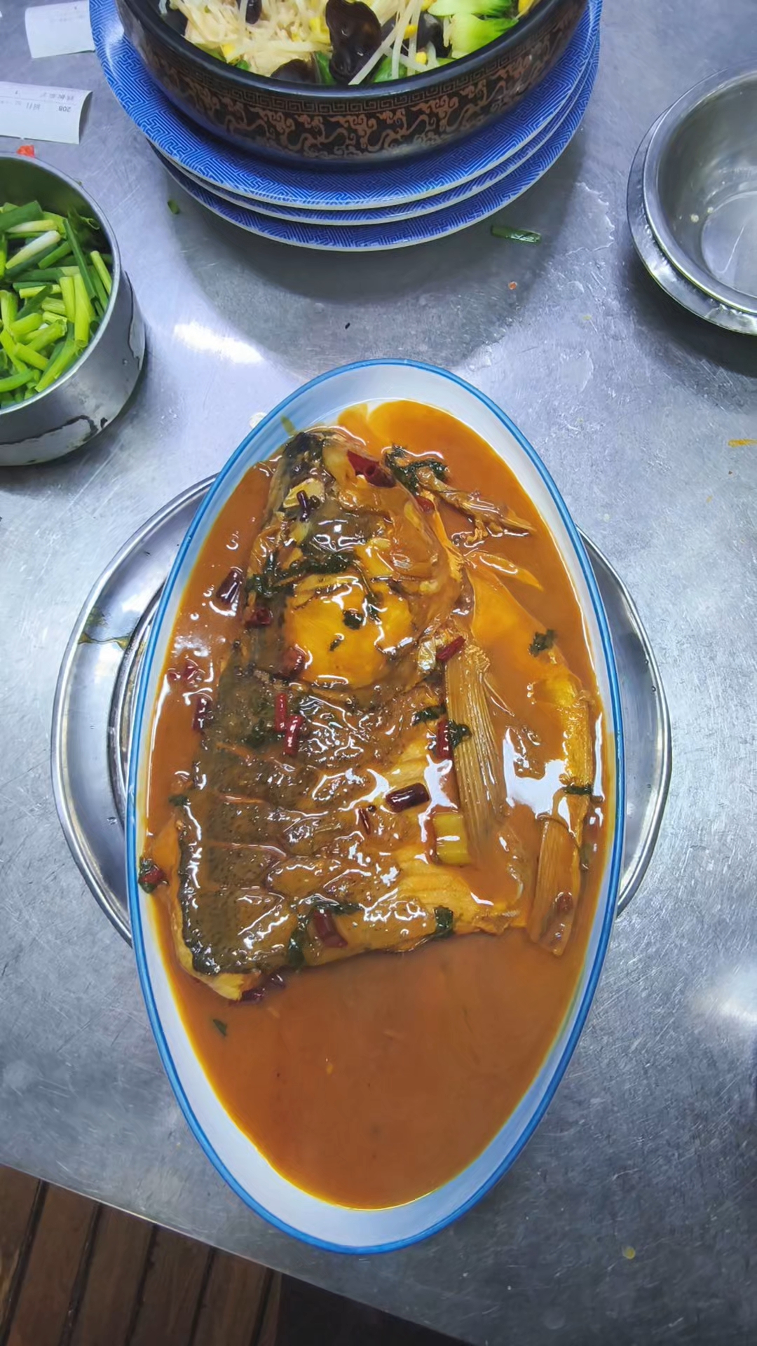 红烧鱼头