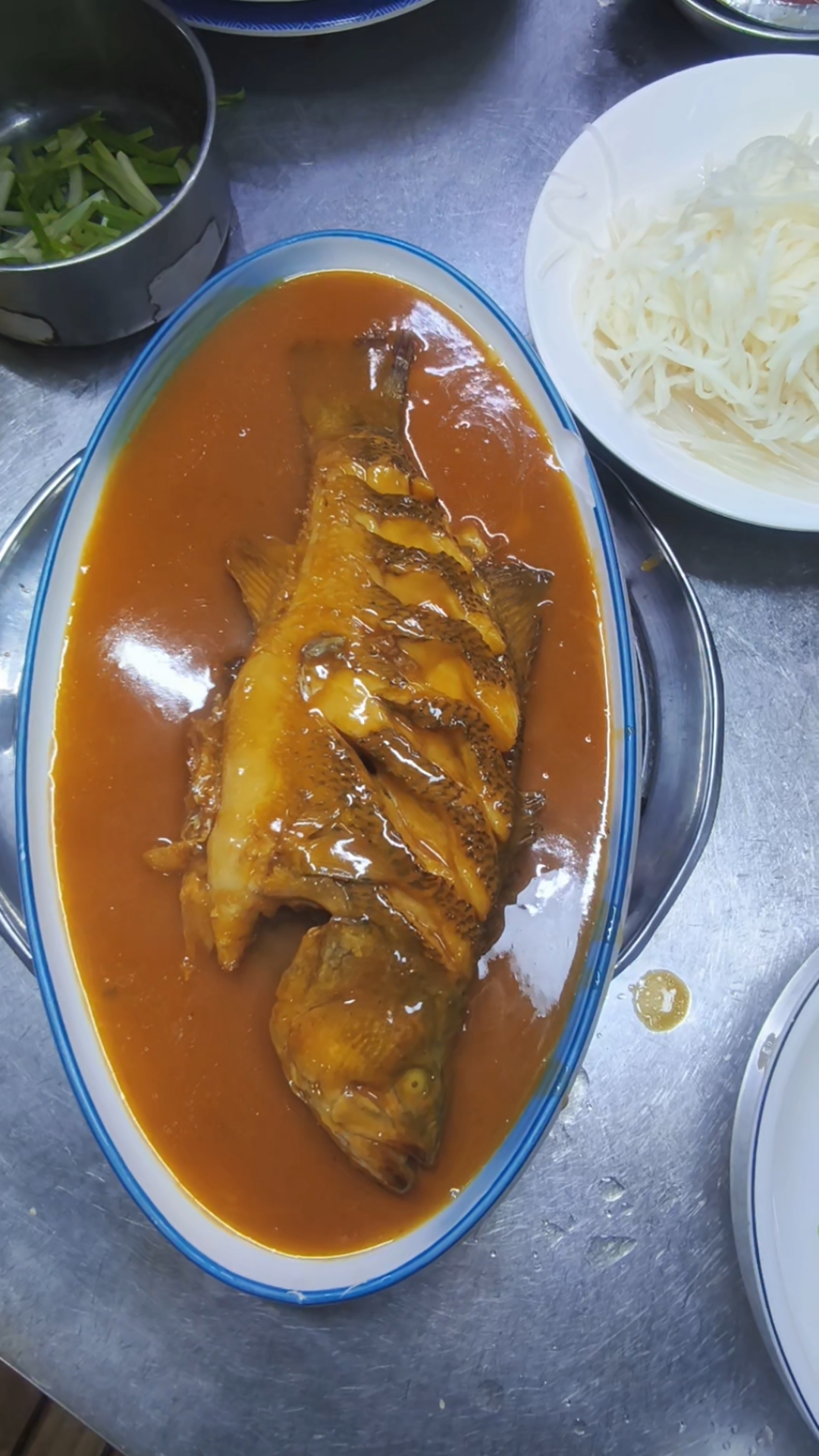 红烧鲈鱼