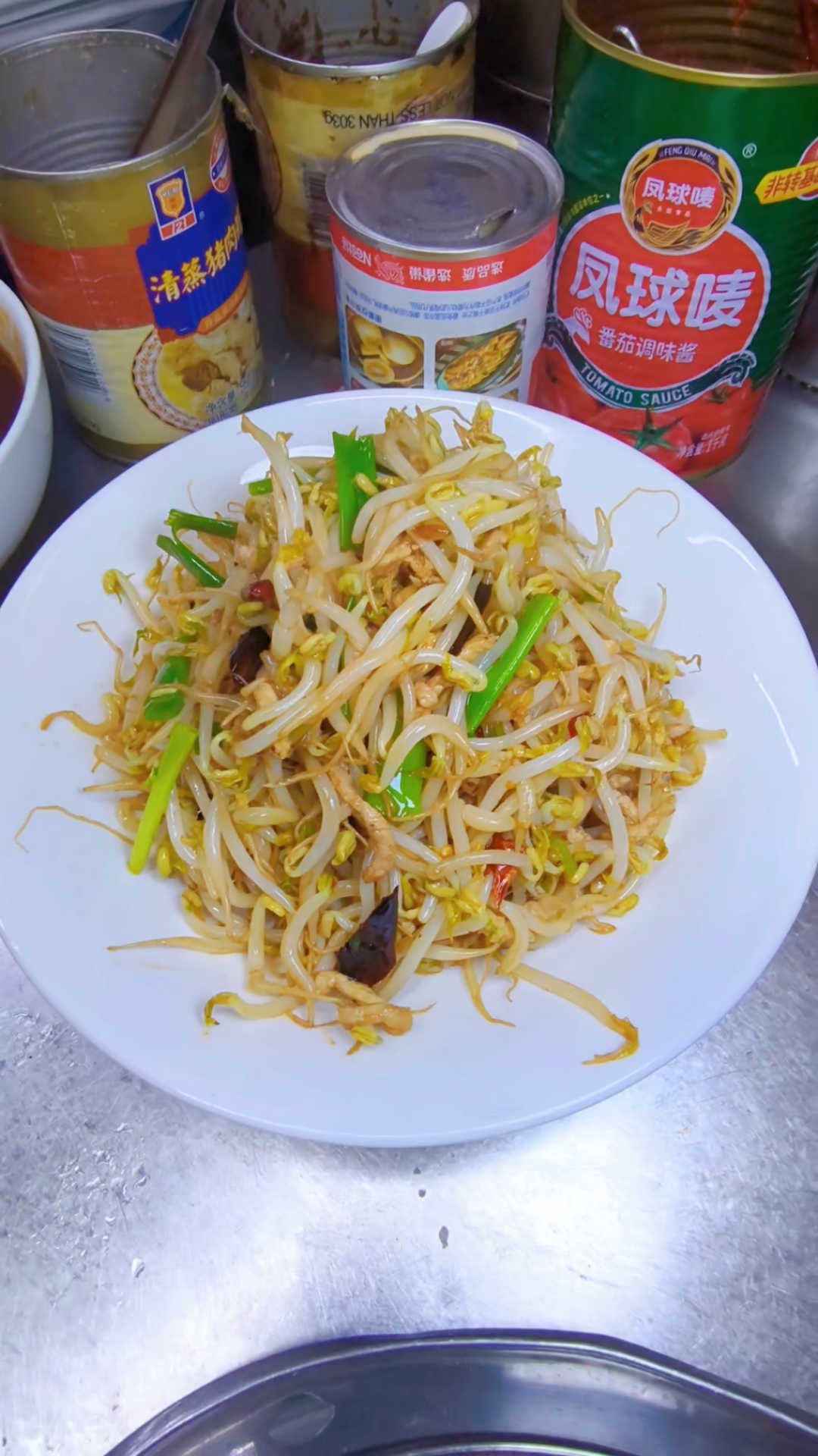 肉丝炒笨豆芽