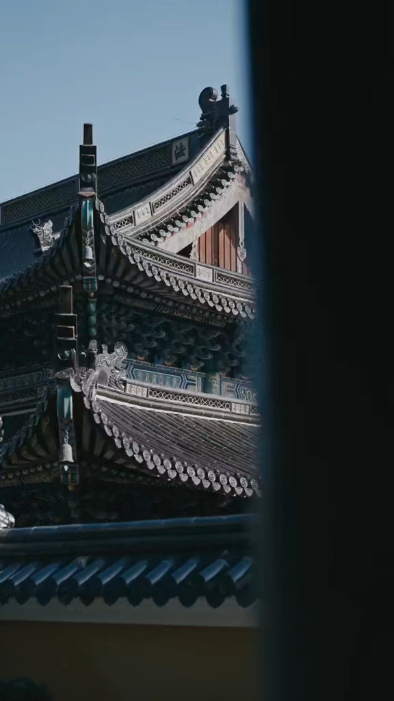 仿古青瓦、花边、滴水猫头三星脊翘脚中式建筑徽派建筑筒瓦正吻