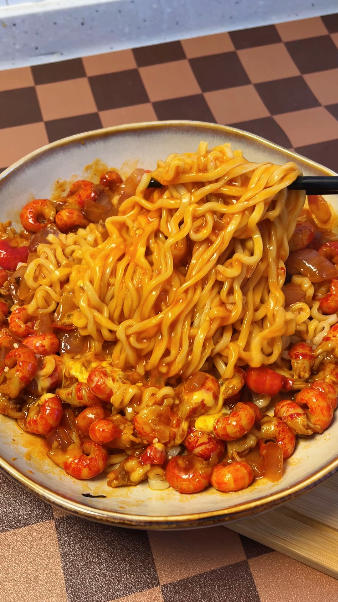 小龙虾火鸡面!是谁馋哭了我不说～