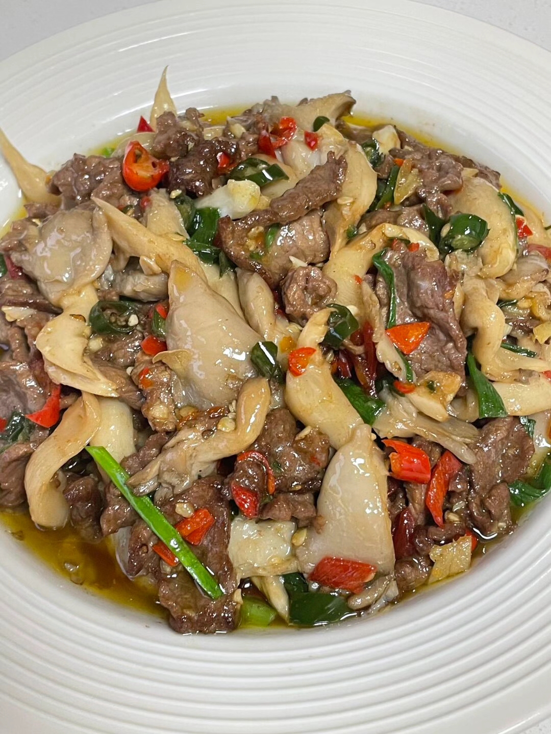 牛肉炒平菇,低脂低卡又好吃!