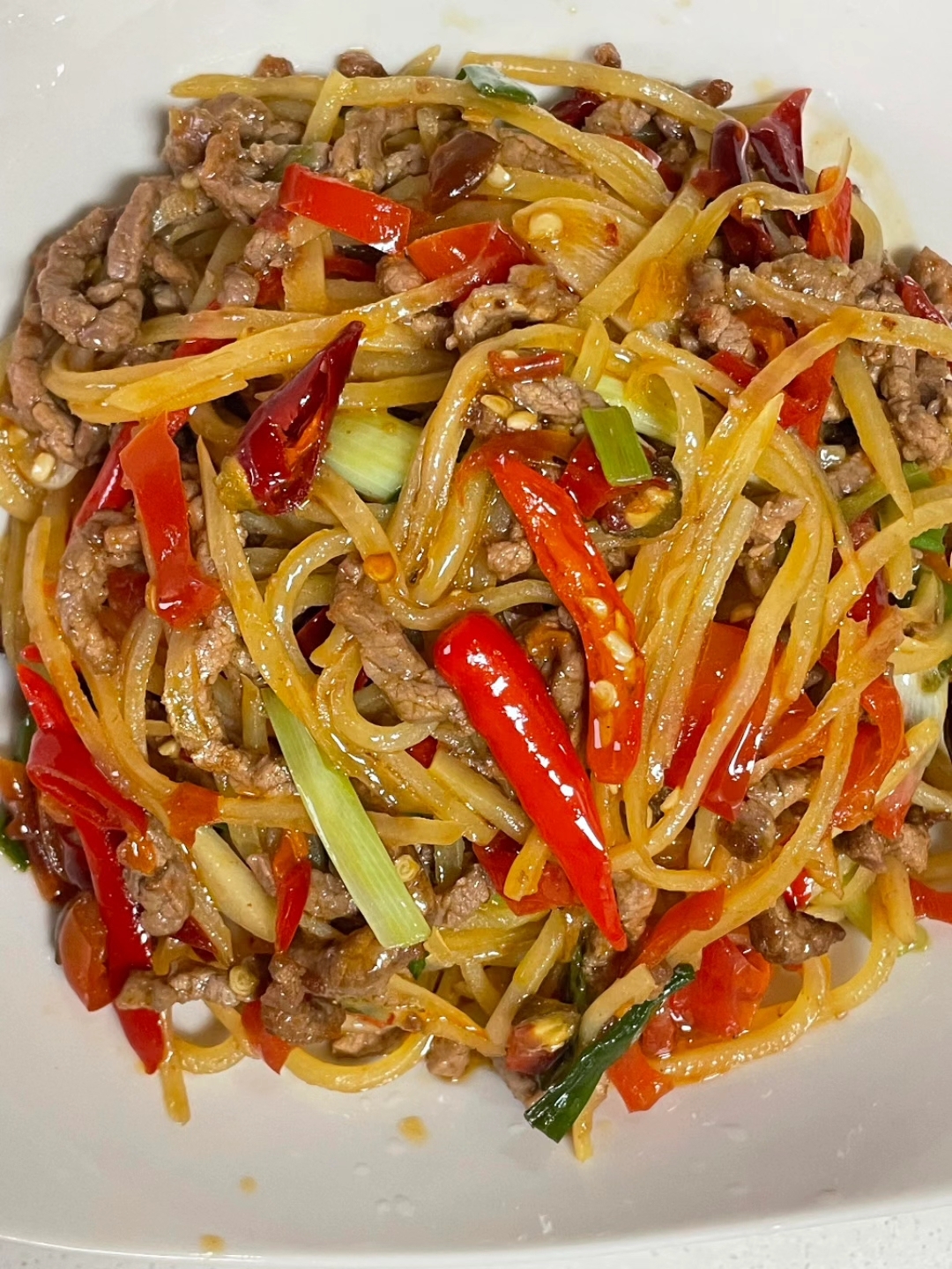 泡椒牛肉土豆丝,太好吃了!