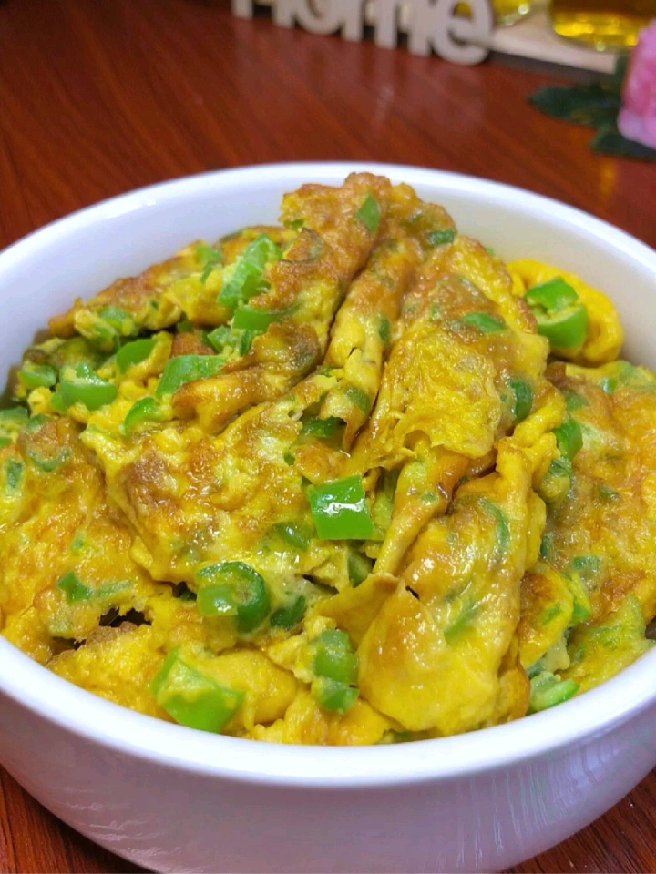 线椒炒鸡蛋,好吃不长肉!