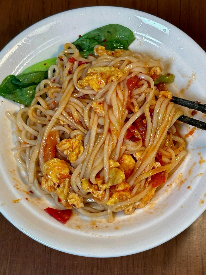 番茄鸡蛋拌面,低卡低脂不长肉!