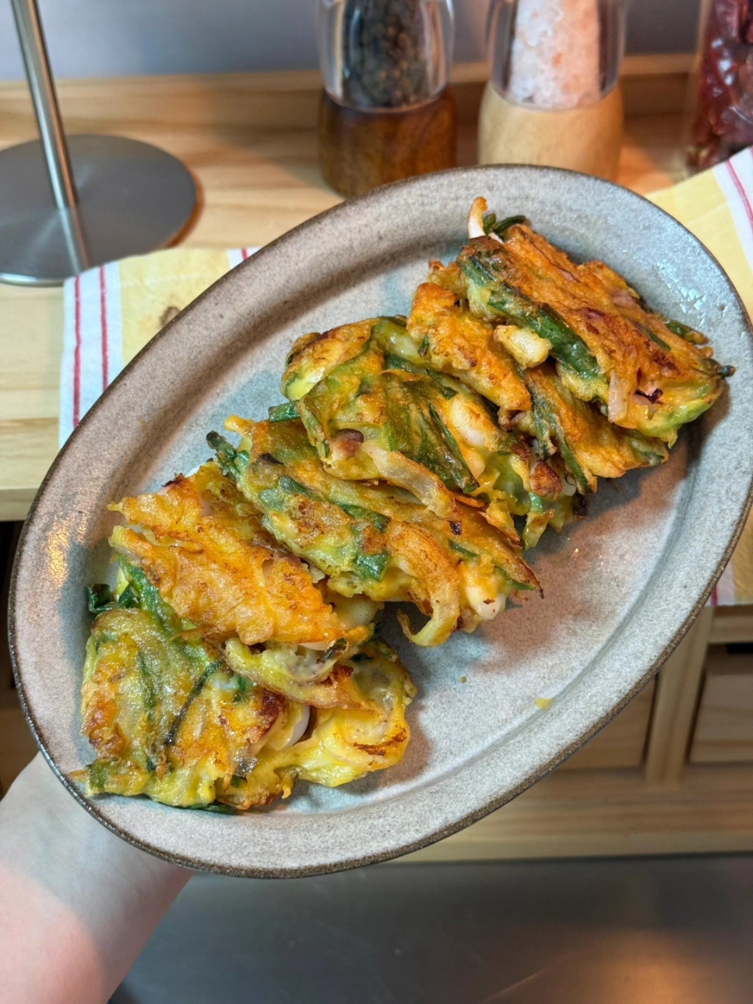 正宗韩式海鲜鱿鱼饼,低脂低卡又好吃!