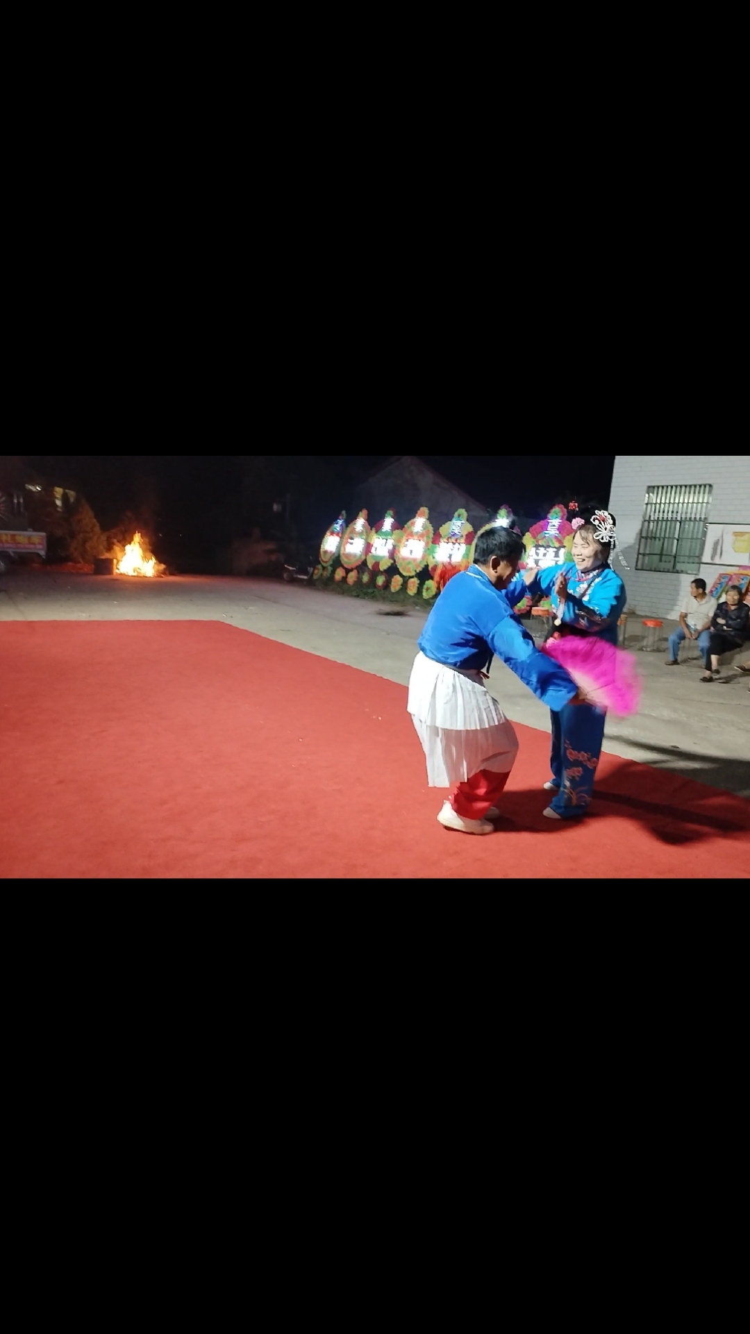 湖南省益阳市南县中鱼口镇 班咀桥龙舞鼓狮友谊团表演节目