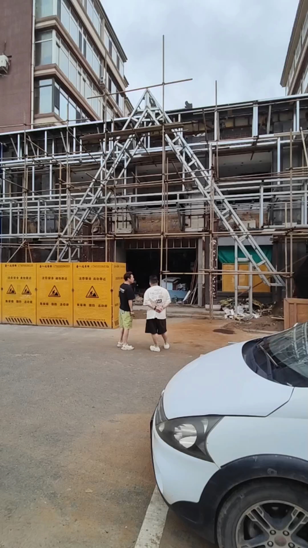 斯塔尼艺术涂料#博崛餐饮集团旗下他五叔东北地锅菜#全案微水泥