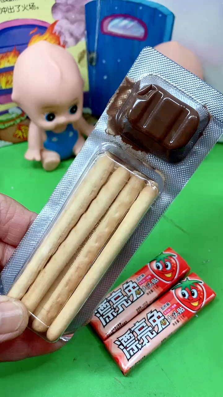 #德芙巧克力棒#