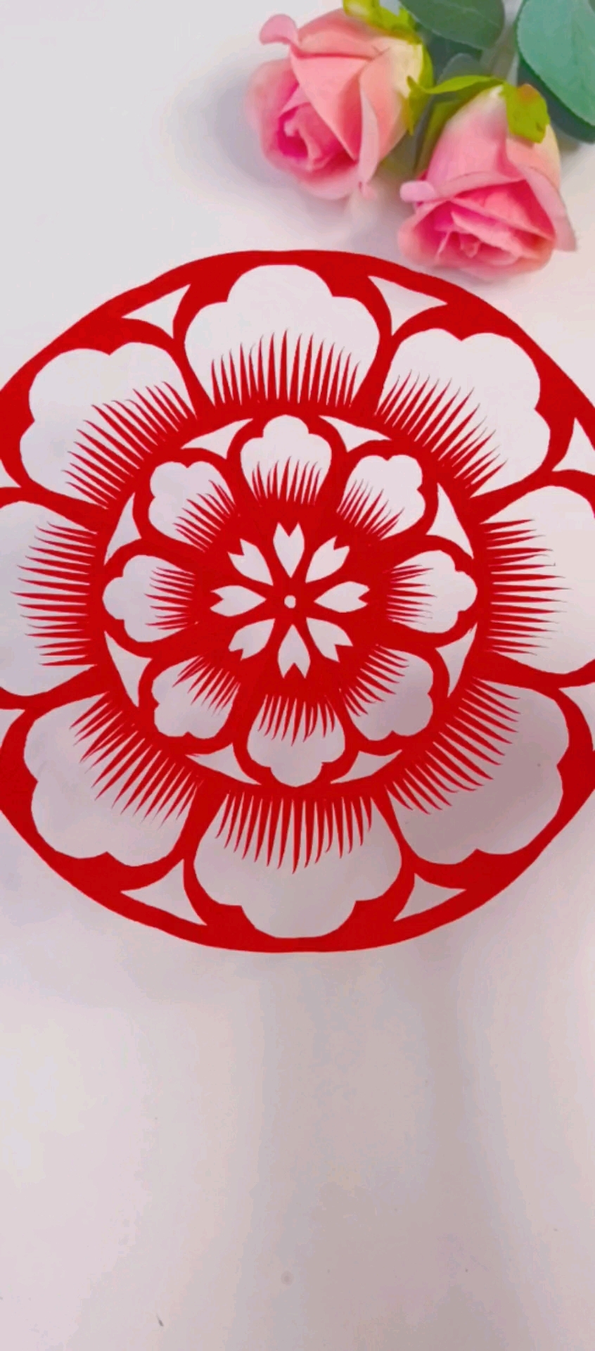简单又好看的窗花剪纸 #非遗剪纸#剪纸窗花#手工剪纸