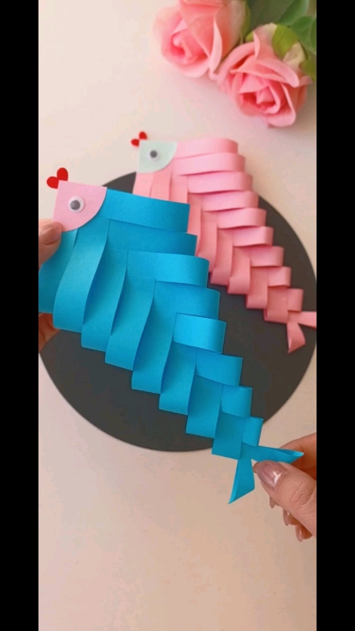 立体小鱼手工,简单又有趣,快和小朋友一起来玩吧! #亲子手工