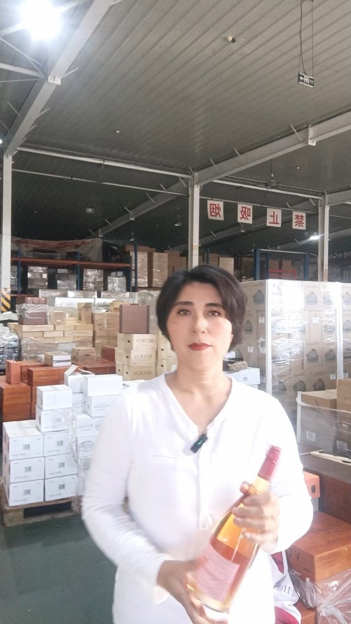 莫斯卡托桃红,微醺不上头