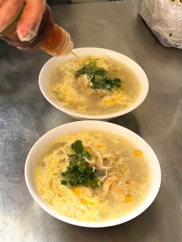 谁懂这一口油饼母鸡汤的含金量!