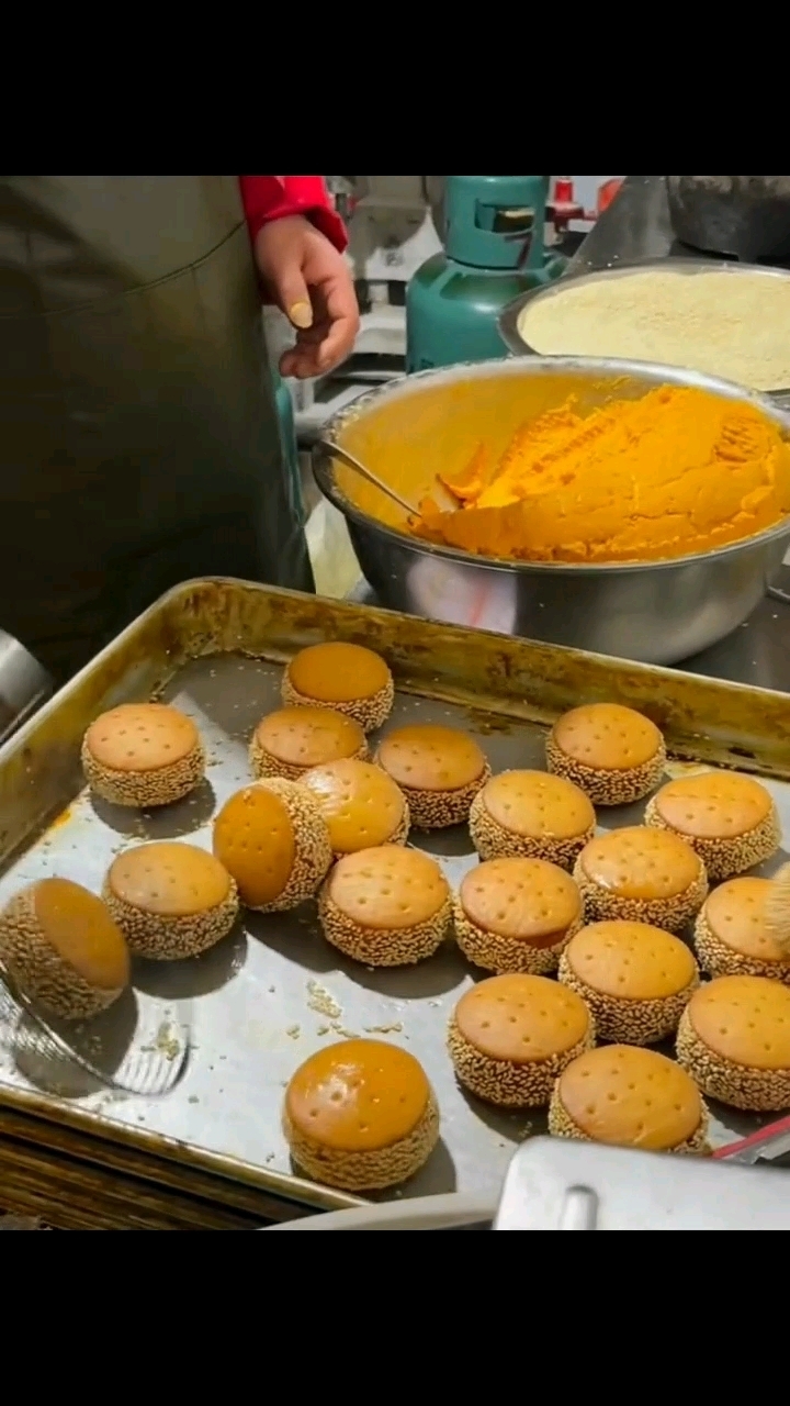 老式南瓜饼,小时候吃过的,现在几乎看不到