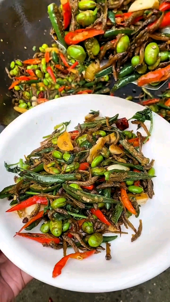 在我们邳州有了这道菜!你想没有胃口都难!超级下饭菜