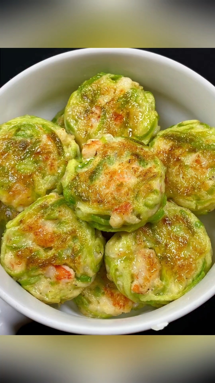 三伏天一定要吃的八种早餐蔬菜饼大人小孩都爱吃