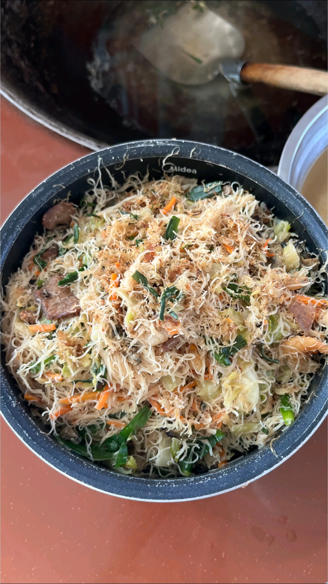 配料随便搭,好吃不复杂的家常炒米粉