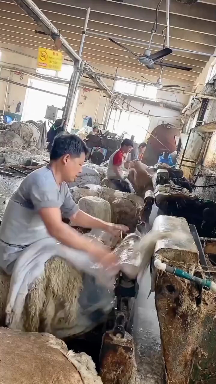 羊皮皮毛一体 派克服 皮裤